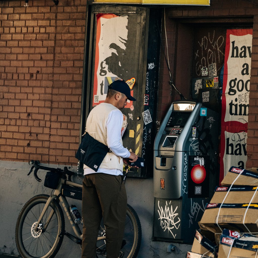 PAS NORMAL STUDIOS X PORTER YOSHIDA Musette