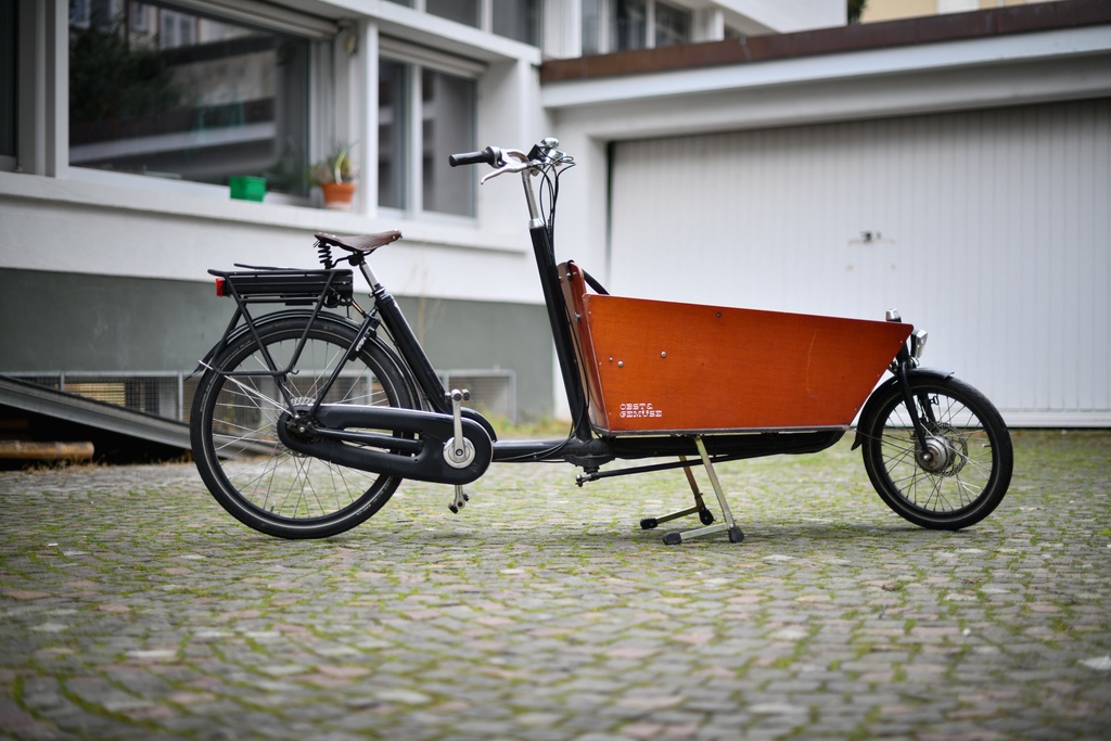 BAKFIETS.NL Ladegerät für Akkus klein 29.4V 2.21A